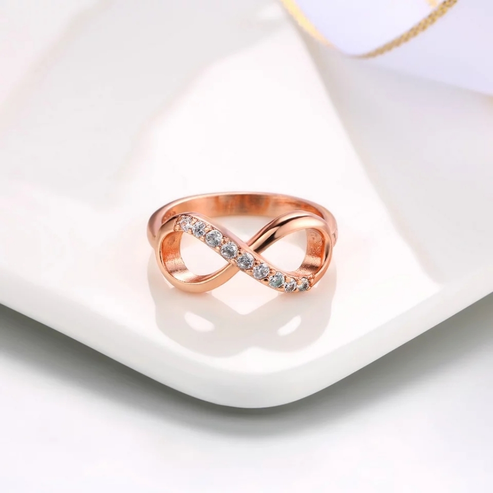 New size 7 Rose Gold Plated Infinity Ring